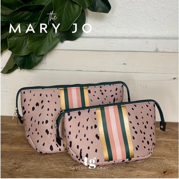 TAYLOR GRAY Makeup Bag Set - Picture 1 of 1